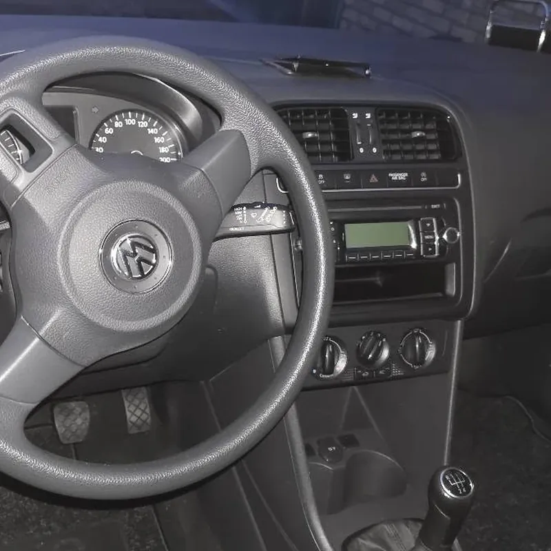 Tableau de bord de VW Polo propre